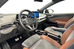 sininen Volkswagen ID.4 2021 kuva 7.