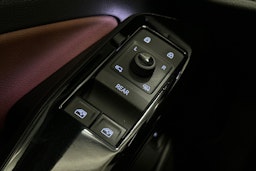 sininen Volkswagen ID.4 2021 kuva 17.
