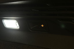 sininen Volkswagen ID.4 2021 kuva 23.