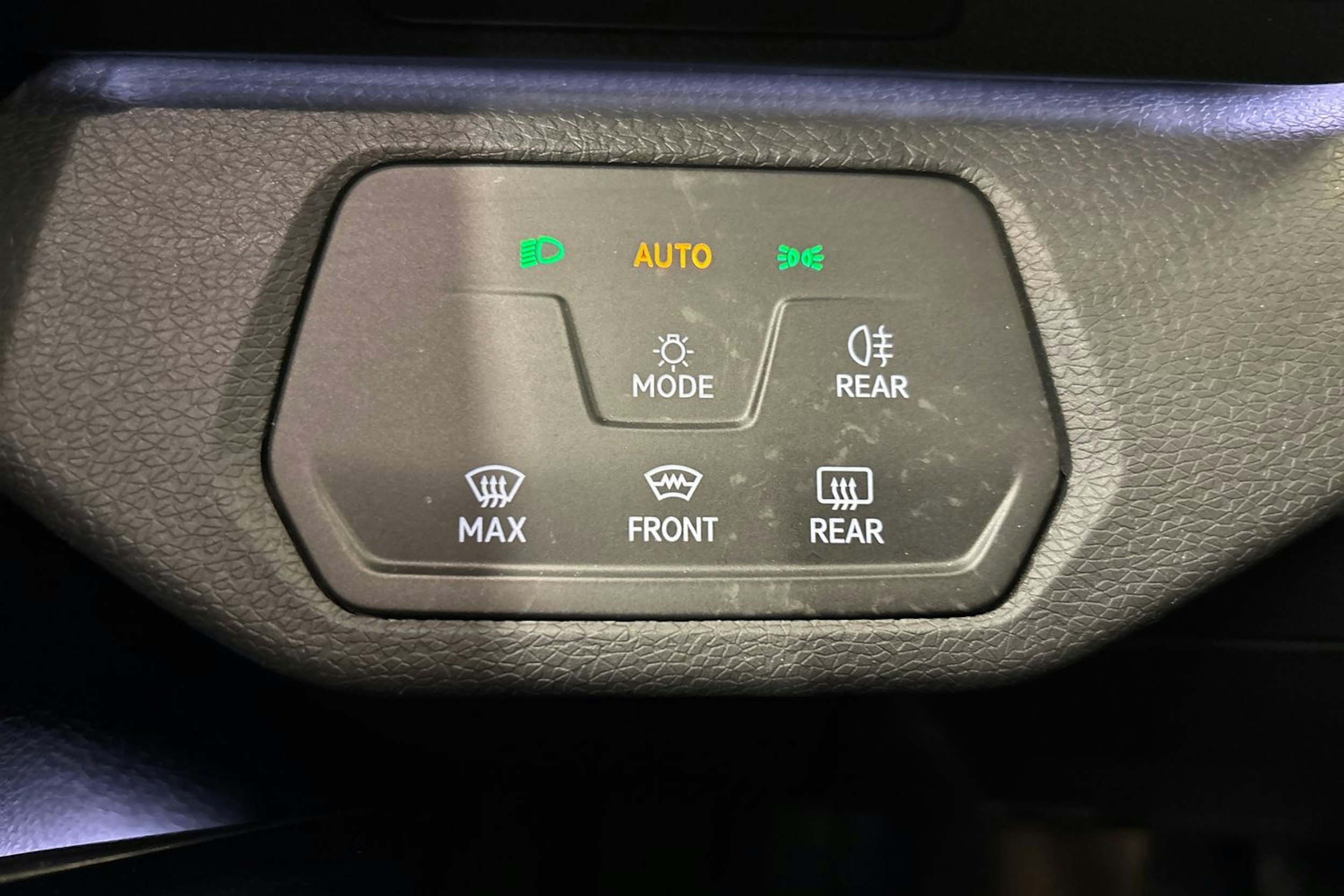 Sininen Volkswagen ID.4 2021 kuva 15.