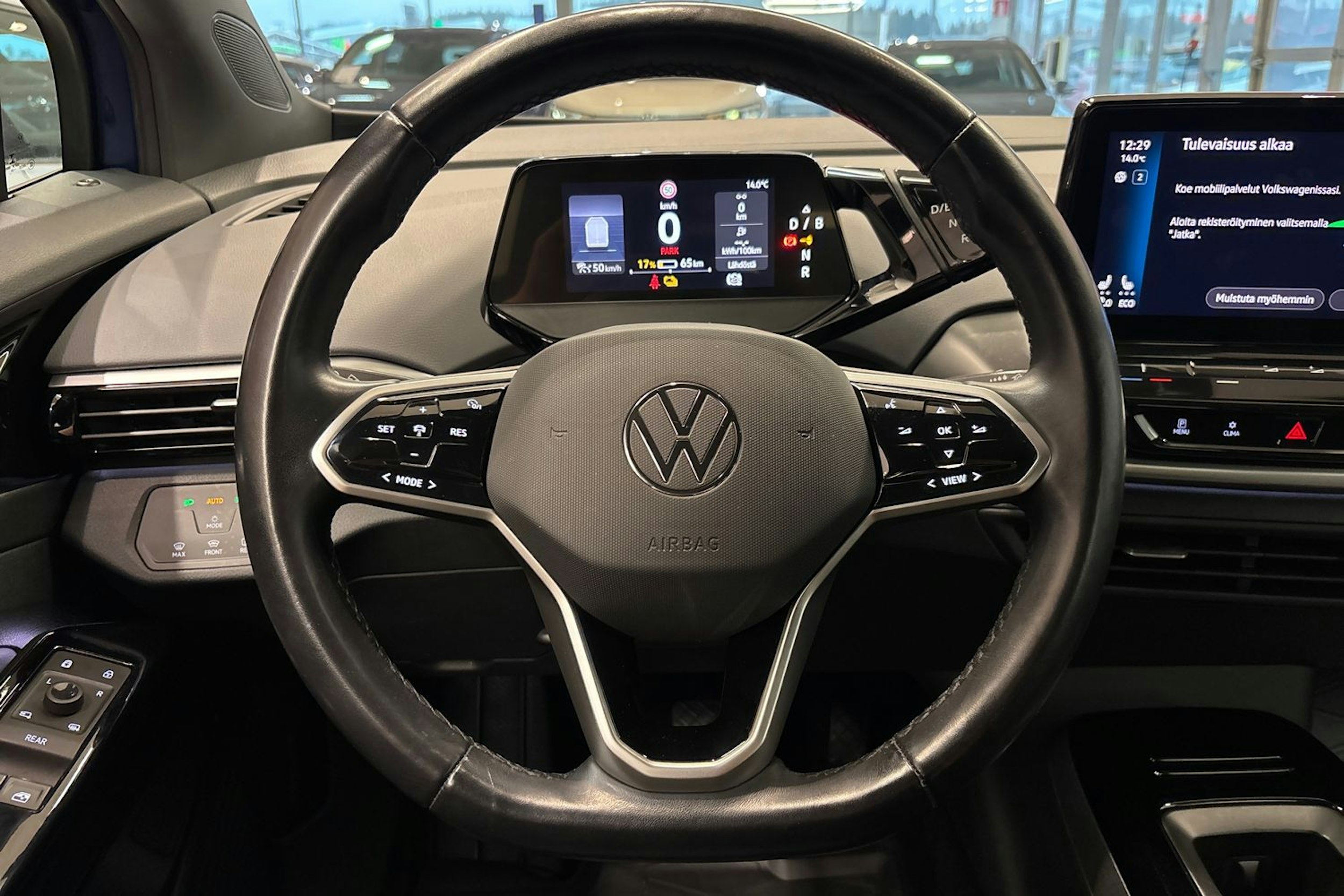 Sininen Volkswagen ID.4 2021 kuva 16.