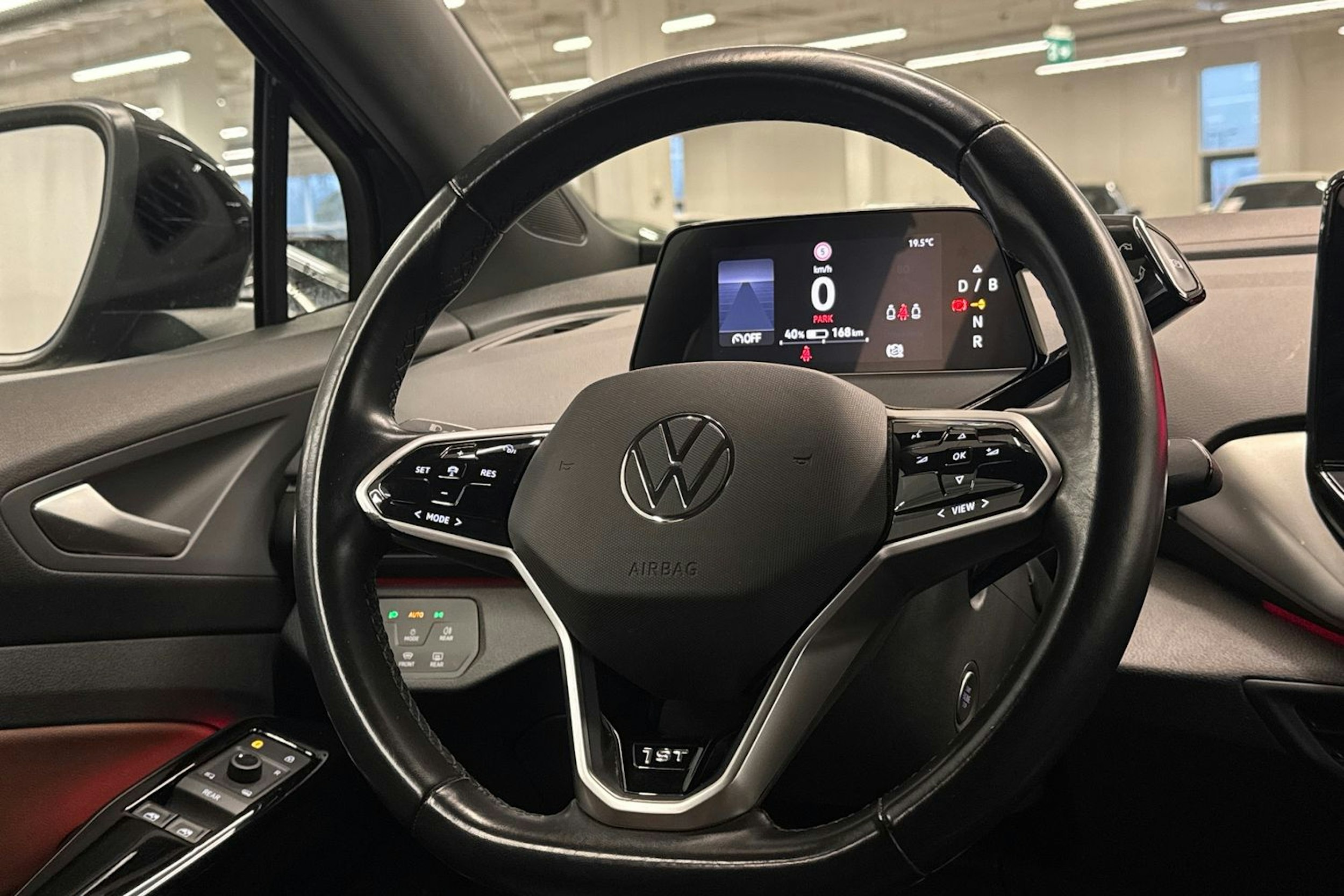 harmaa Volkswagen ID.4 2021 kuva 14.