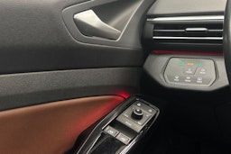 harmaa Volkswagen ID.4 2021 kuva 19.