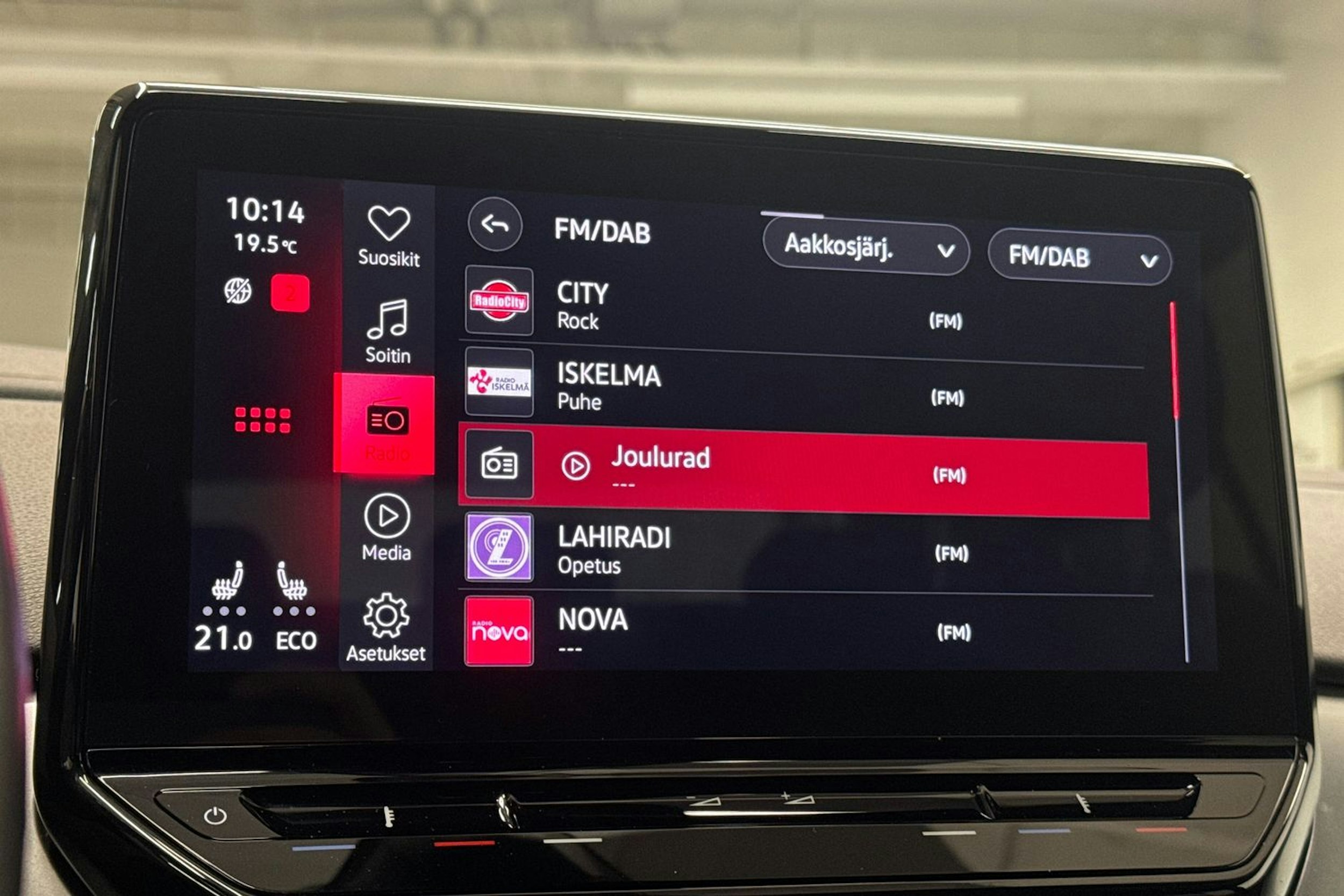 harmaa Volkswagen ID.4 2021 kuva 24.