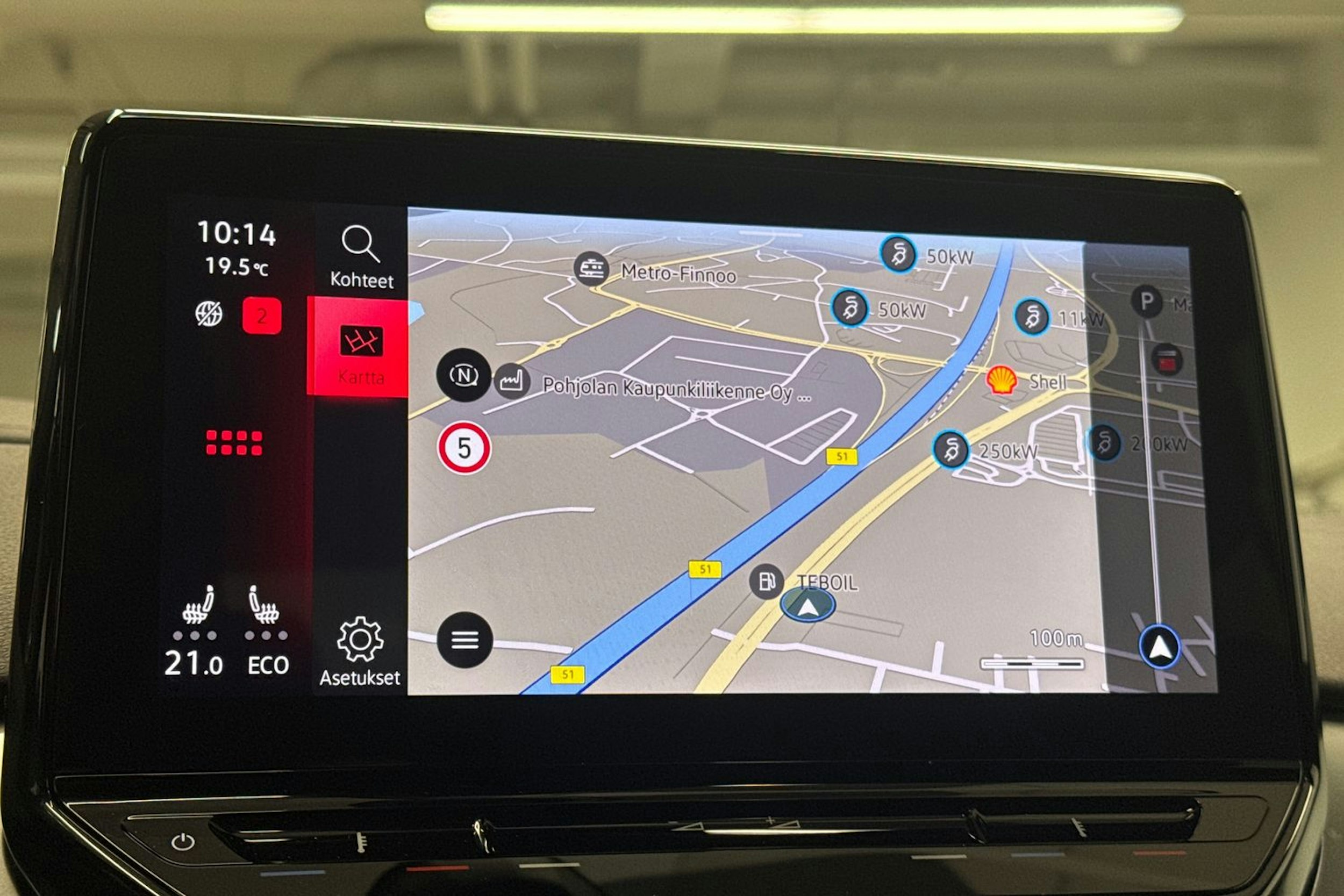 harmaa Volkswagen ID.4 2021 kuva 27.