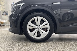 harmaa Volkswagen ID.4 2021 kuva 41.