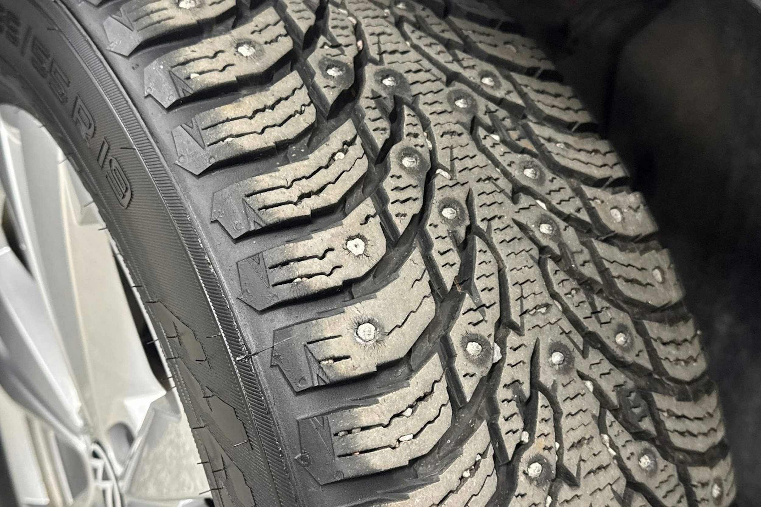 harmaa Volkswagen ID.4 2021 kuva 42.