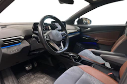 valkoinen Volkswagen ID.4 2021 kuva 3.