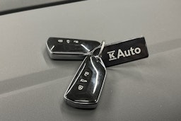 harmaa Volkswagen ID.4 2021 kuva 28.