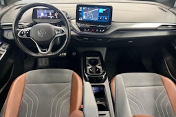 Valkoinen Volkswagen ID.4 2021 kuva 9.