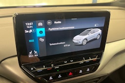 Valkoinen Volkswagen ID.4 2021 kuva 23.