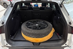 met. valkoinen Volkswagen ID.4 2021 kuva 12.