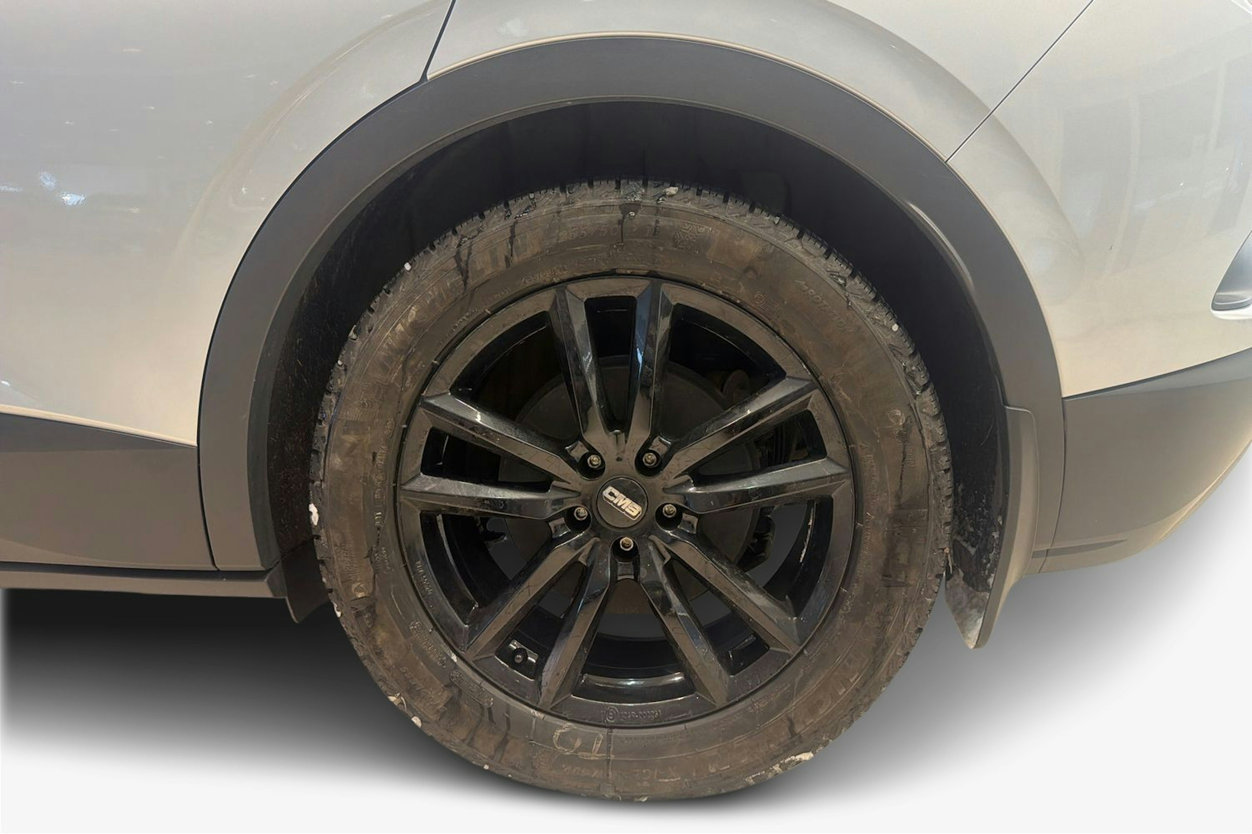 Harmaa Volkswagen ID.4 2021 kuva 11.