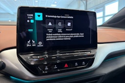 Harmaa Volkswagen ID.4 2021 kuva 22.