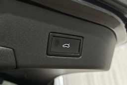 harmaa Volkswagen ID.4 2021 kuva 29.