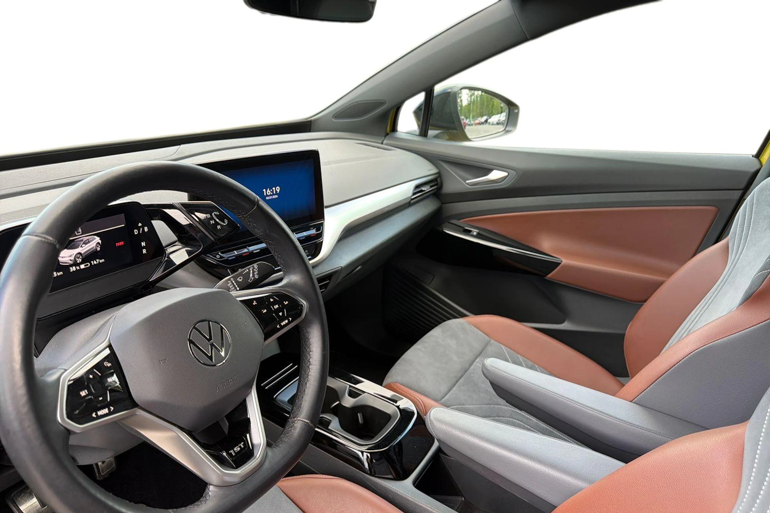 keltainen Volkswagen ID.4 2021 kuva 3.