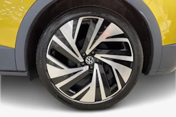 keltainen Volkswagen ID.4 2021 kuva 9.