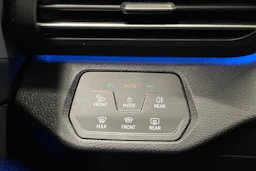 keltainen Volkswagen ID.4 2021 kuva 20.