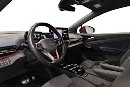 punainen Volkswagen ID.4 2021 kuva 7.