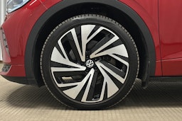 punainen Volkswagen ID.4 2021 kuva 11.