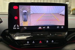 punainen Volkswagen ID.4 2021 kuva 32.