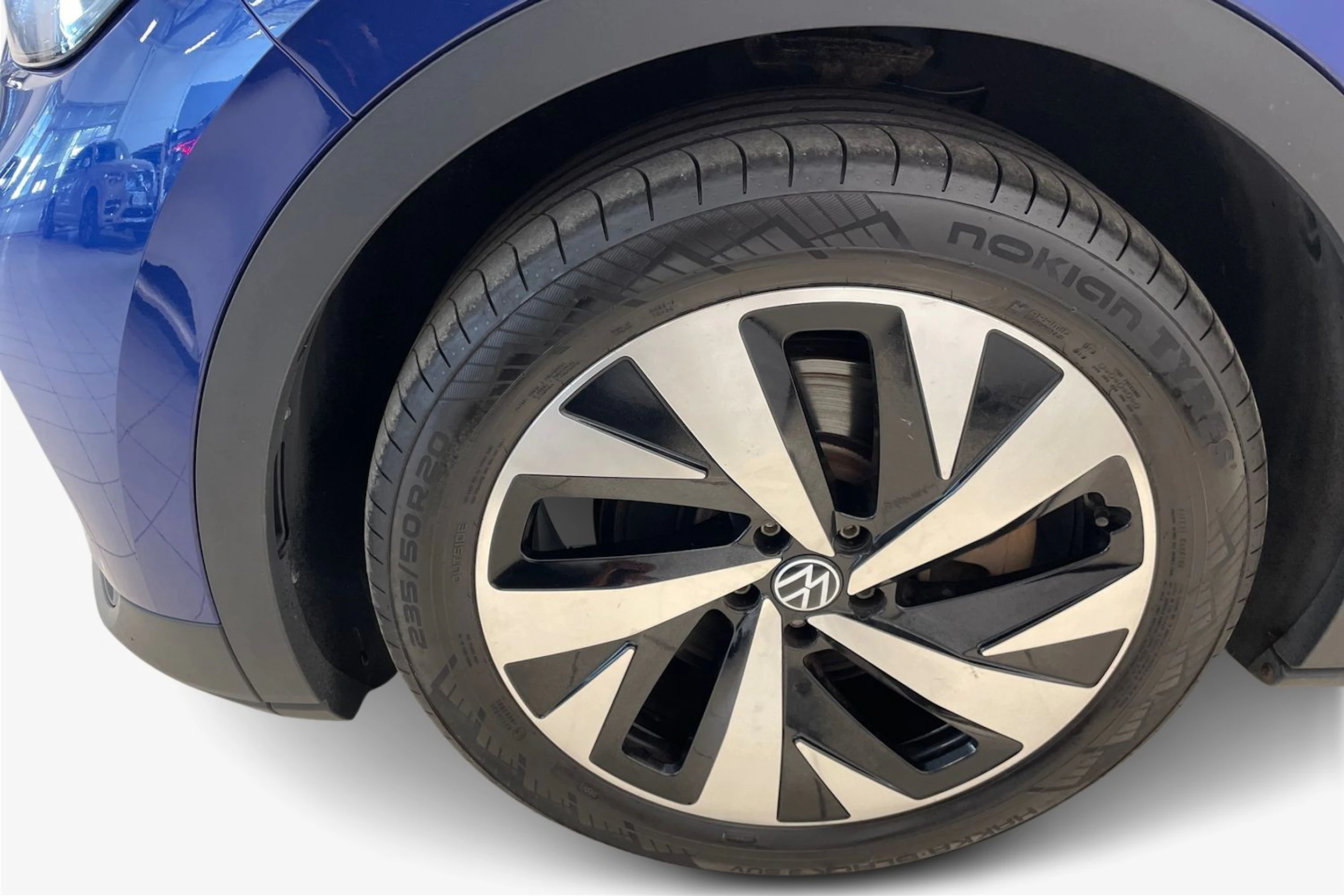 Sininen Volkswagen ID.4 2021 kuva 12.