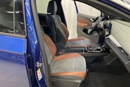 Sininen Volkswagen ID.4 2021 kuva 25.