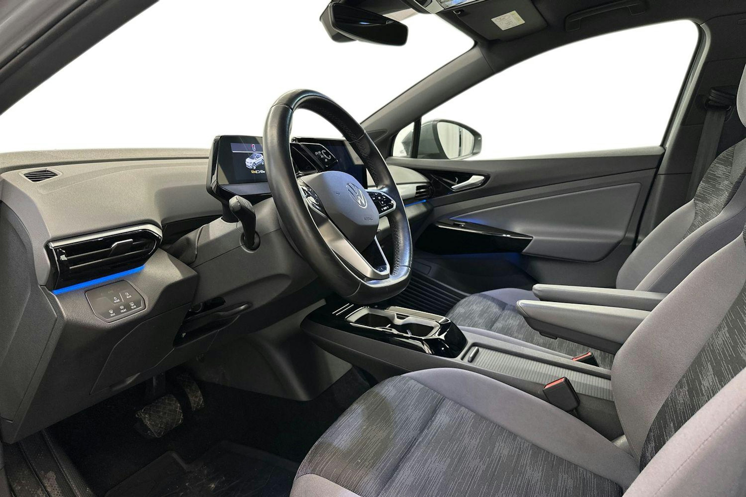 Harmaa Volkswagen ID.4 2021 kuva 7.