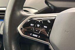 Harmaa Volkswagen ID.4 2021 kuva 16.