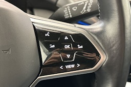 Harmaa Volkswagen ID.4 2021 kuva 17.