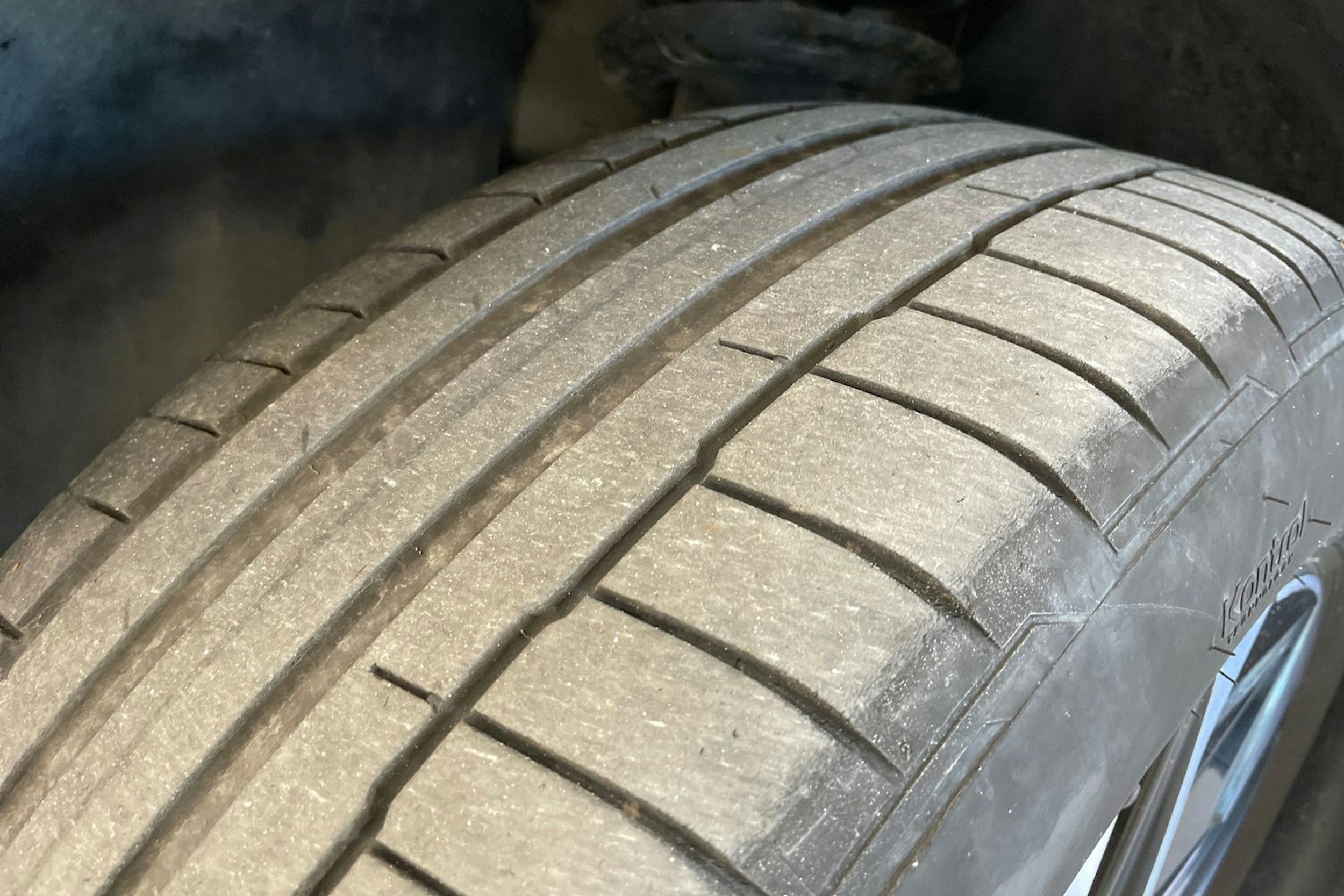harmaa Volkswagen ID.4 2021 kuva 14.