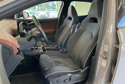 harmaa Volkswagen ID.4 2021 kuva 30.