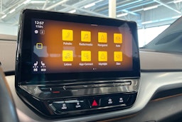 sininen Volkswagen ID.4 2021 kuva 21.