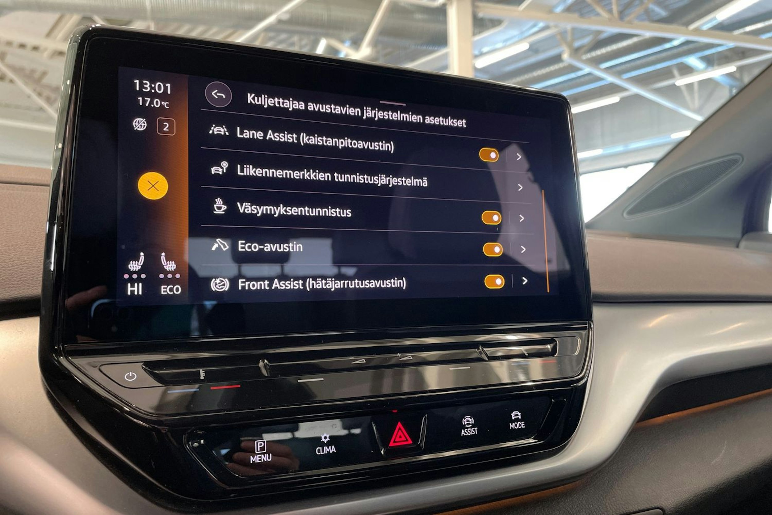 sininen Volkswagen ID.4 2021 kuva 25.