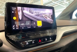 sininen Volkswagen ID.4 2021 kuva 27.