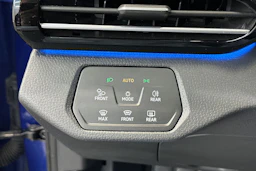 sininen Volkswagen ID.4 2021 kuva 18.