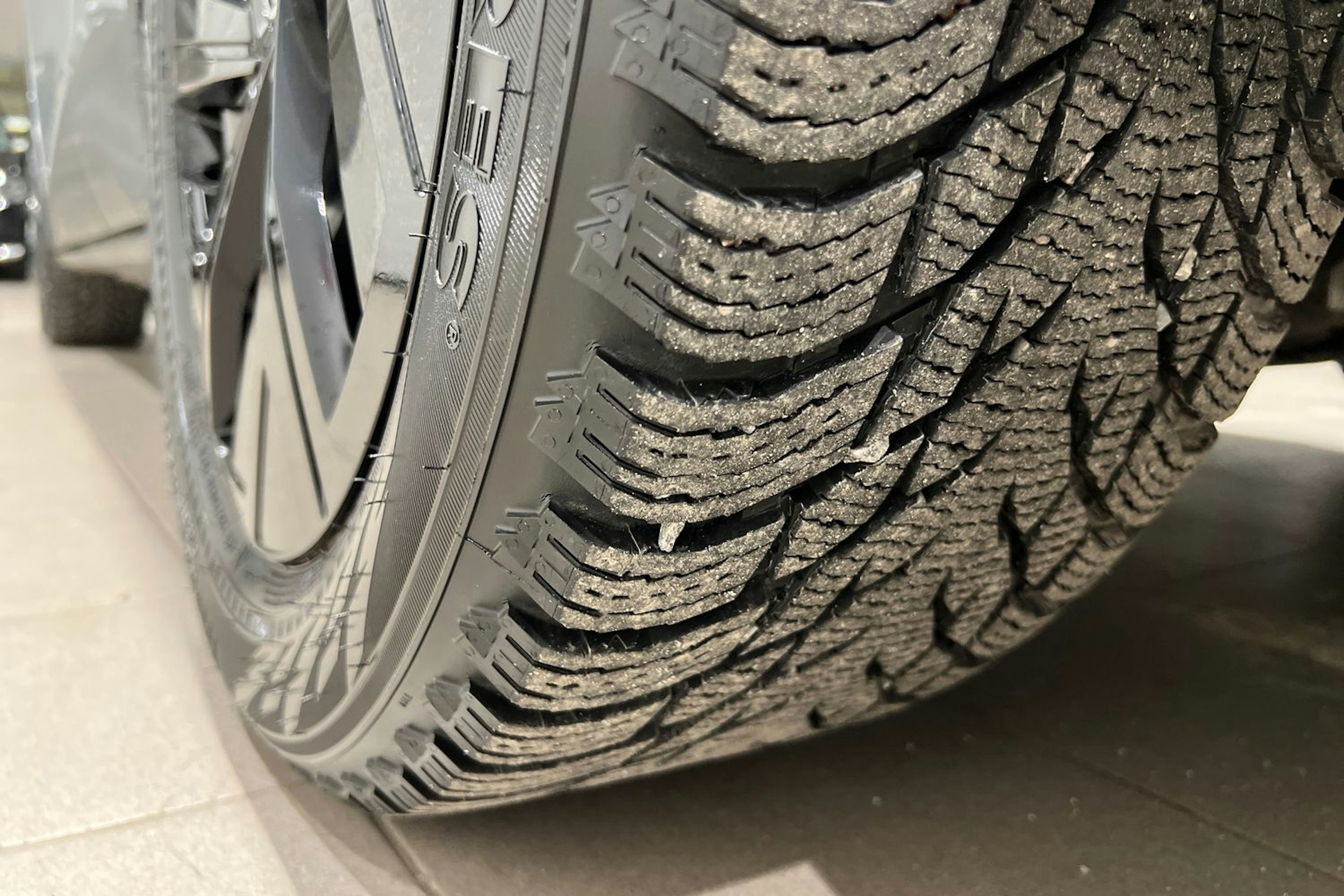 hopea Volkswagen ID.4 2021 kuva 25.