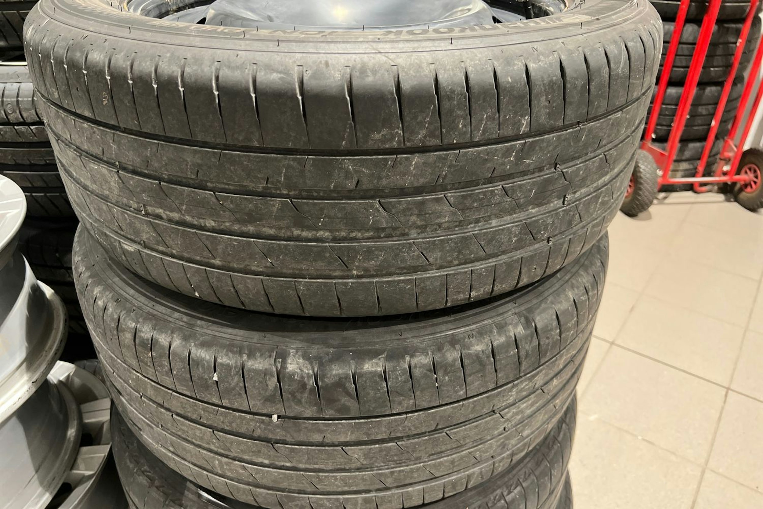 hopea Volkswagen ID.4 2021 kuva 26.