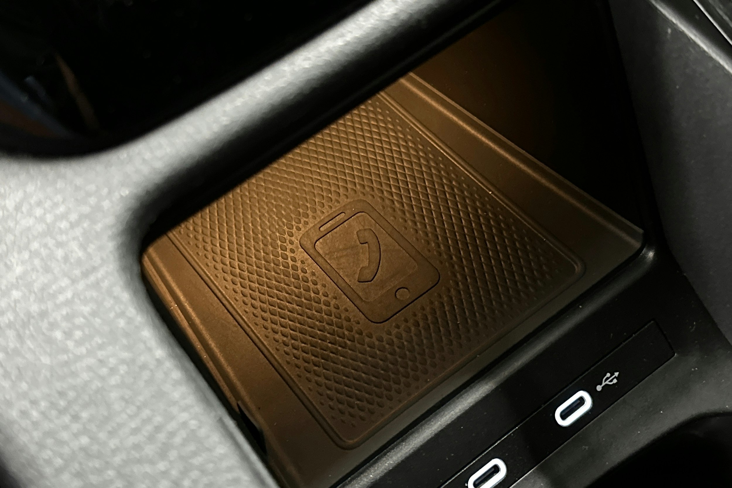 harmaa Volkswagen ID.4 2021 kuva 18.
