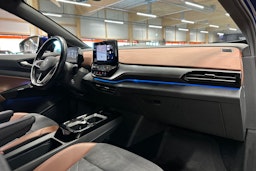 sininen Volkswagen ID.4 2021 kuva 14.