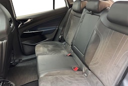 valkoinen Volkswagen ID.4 2021 kuva 8.