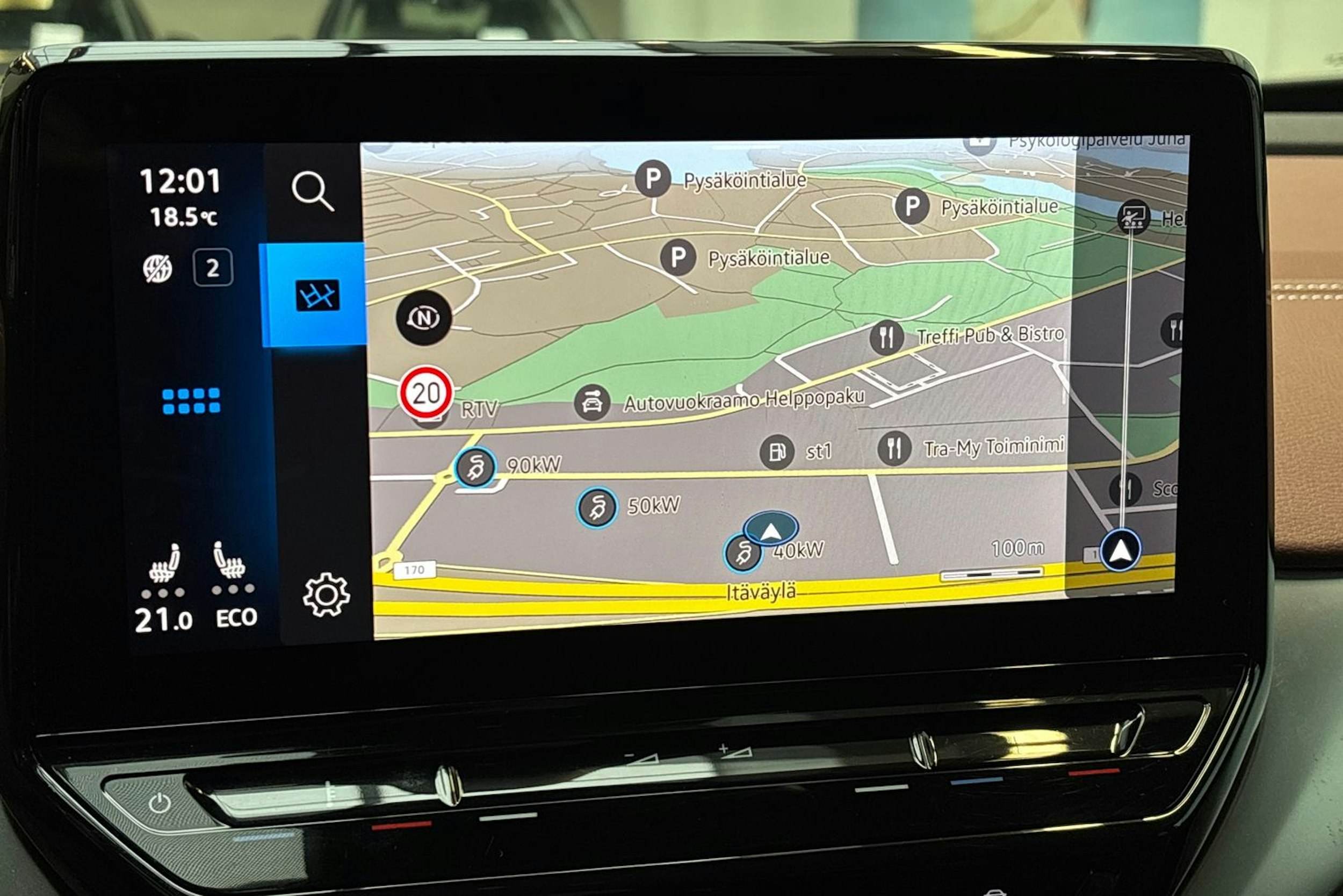 valkoinen Volkswagen ID.4 2021 kuva 19.