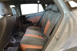 harmaa Volkswagen ID.4 2021 kuva 10.