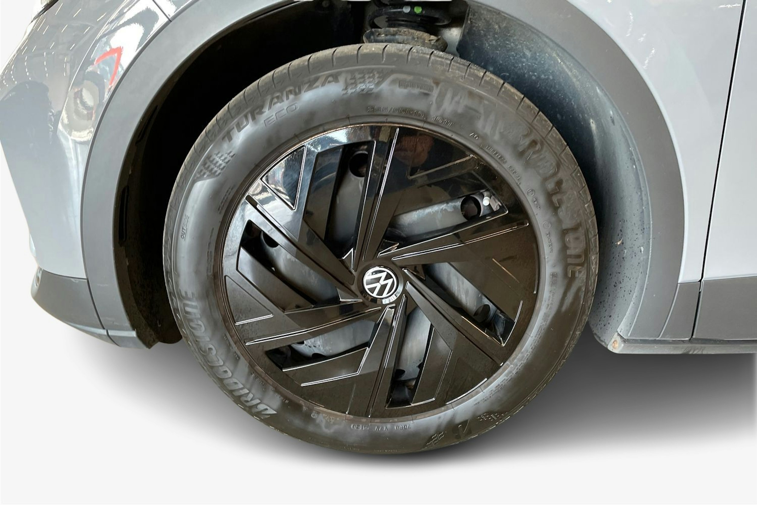 harmaa Volkswagen ID.4 2021 kuva 11.