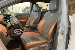 harmaa Volkswagen ID.4 2021 kuva 14.