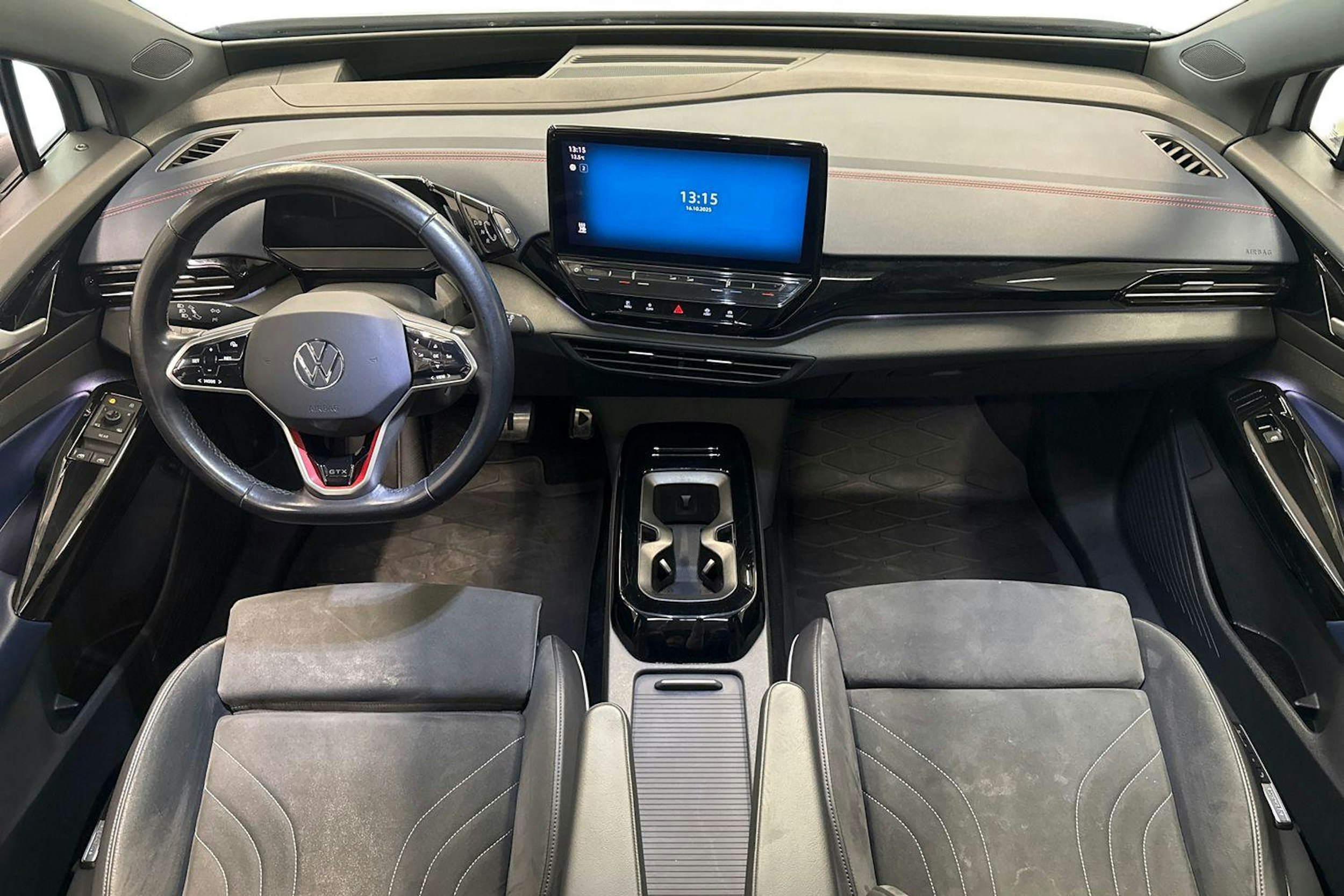 hopea Volkswagen ID.4 2022 kuva 9.