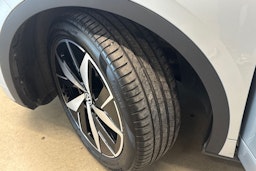 hopea Volkswagen ID.4 2022 kuva 13.