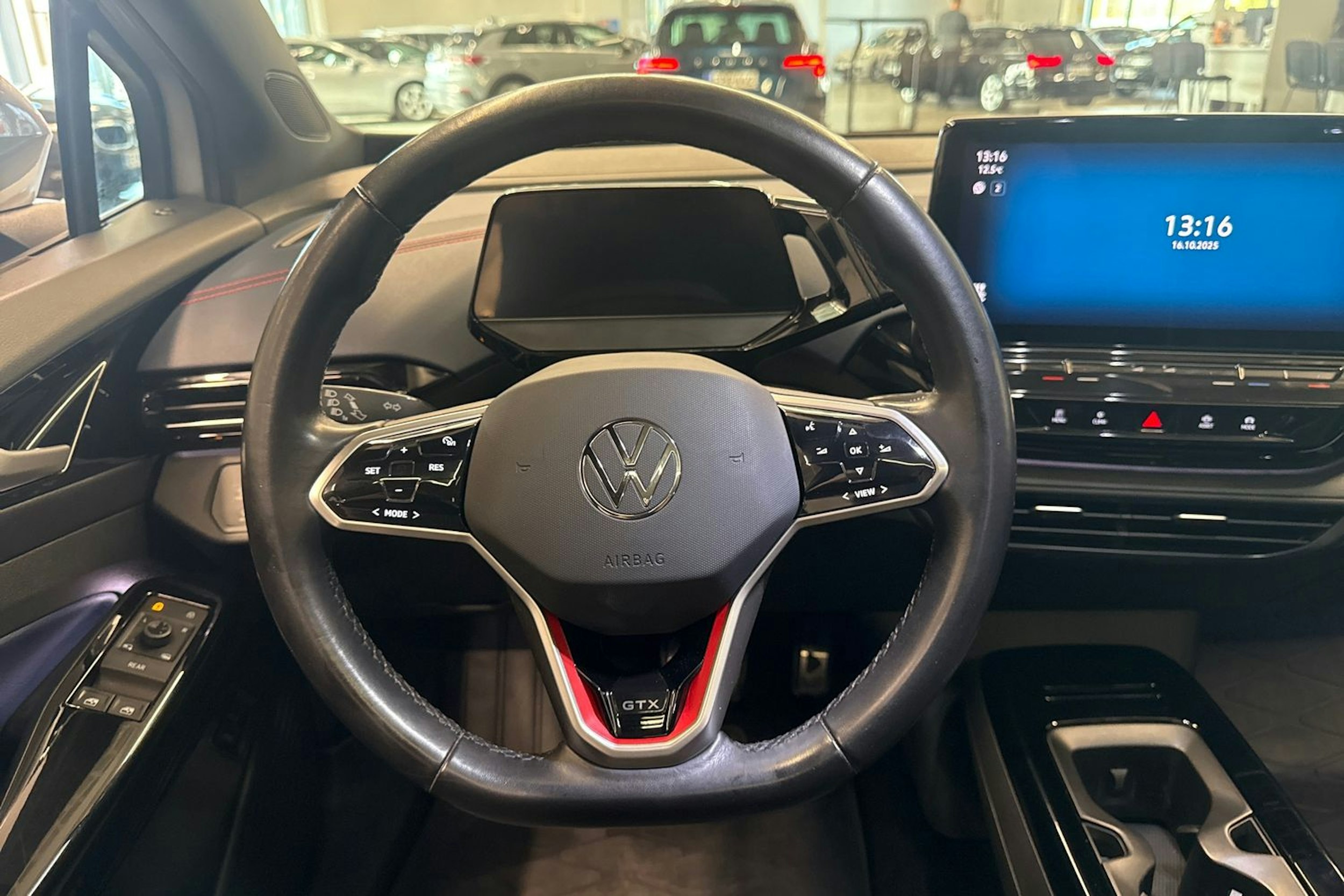 hopea Volkswagen ID.4 2022 kuva 14.