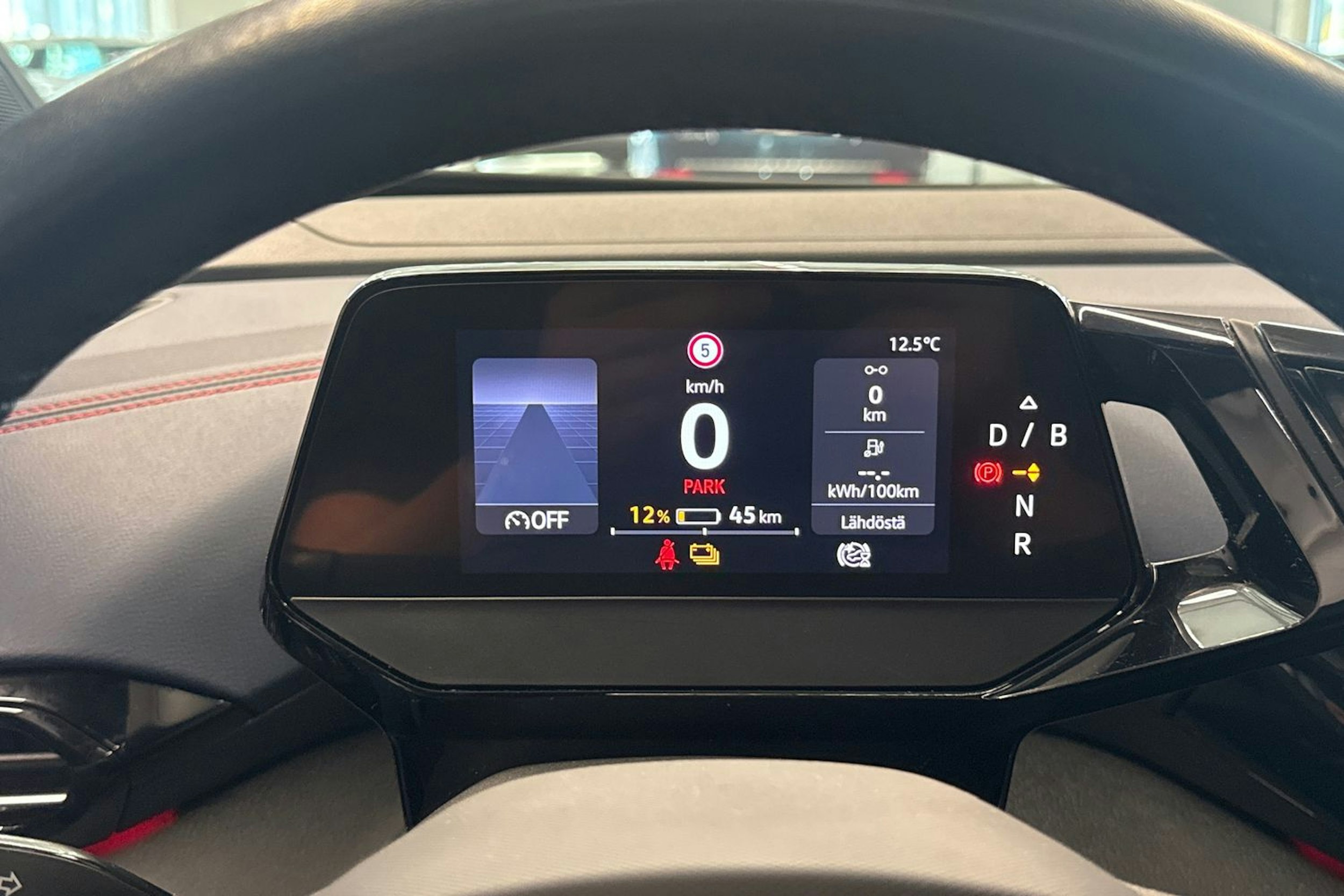 hopea Volkswagen ID.4 2022 kuva 17.