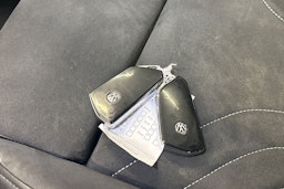 hopea Volkswagen ID.4 2022 kuva 35.